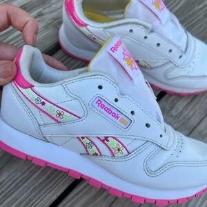 Reebok Sneakers